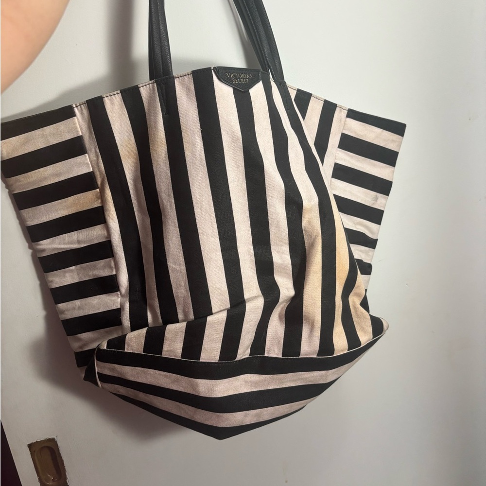 Victoria's Secret Black and Pink Tote Bag